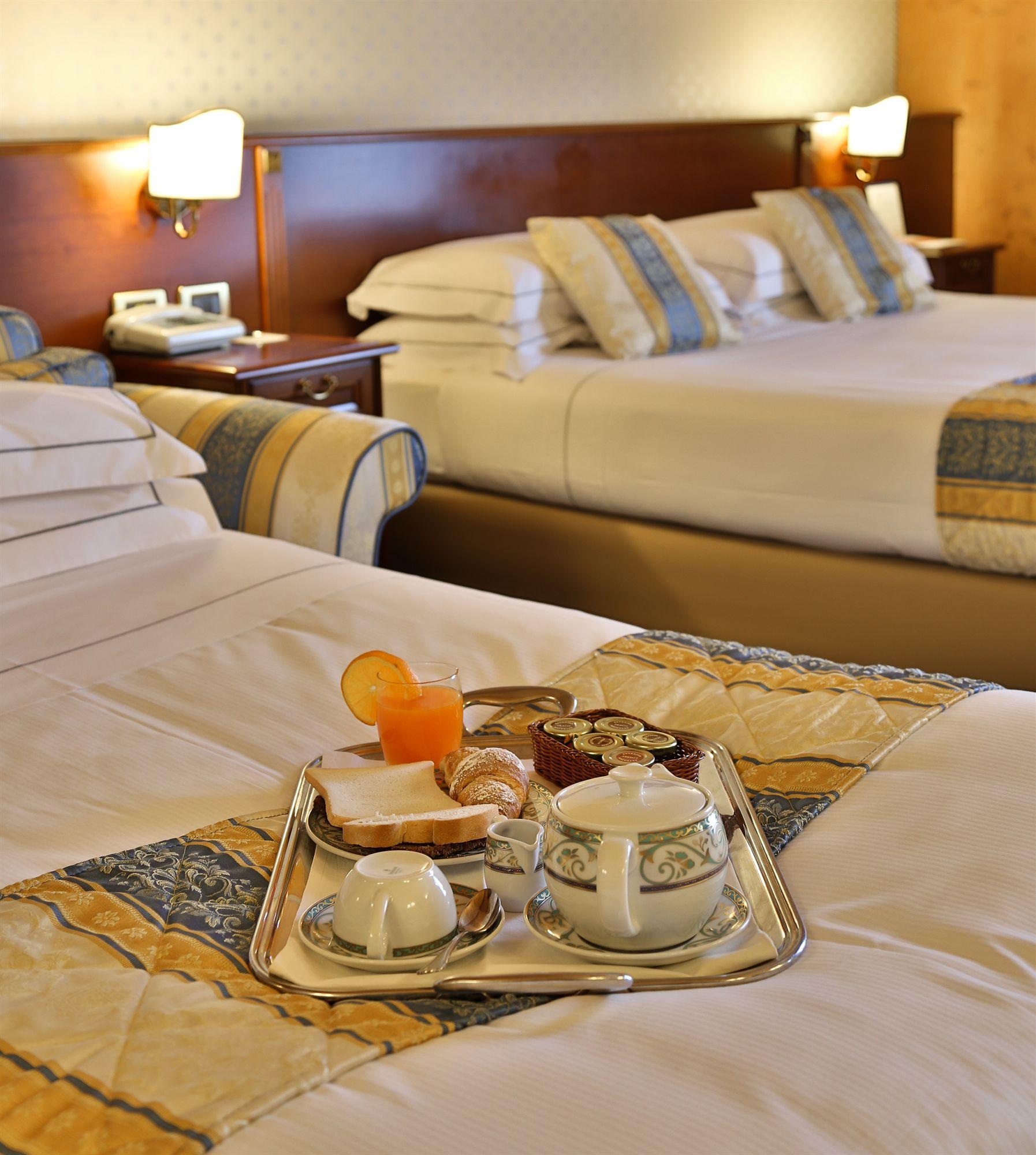 Best Western Classic Hotel Reggio nell'Emilia Esterno foto